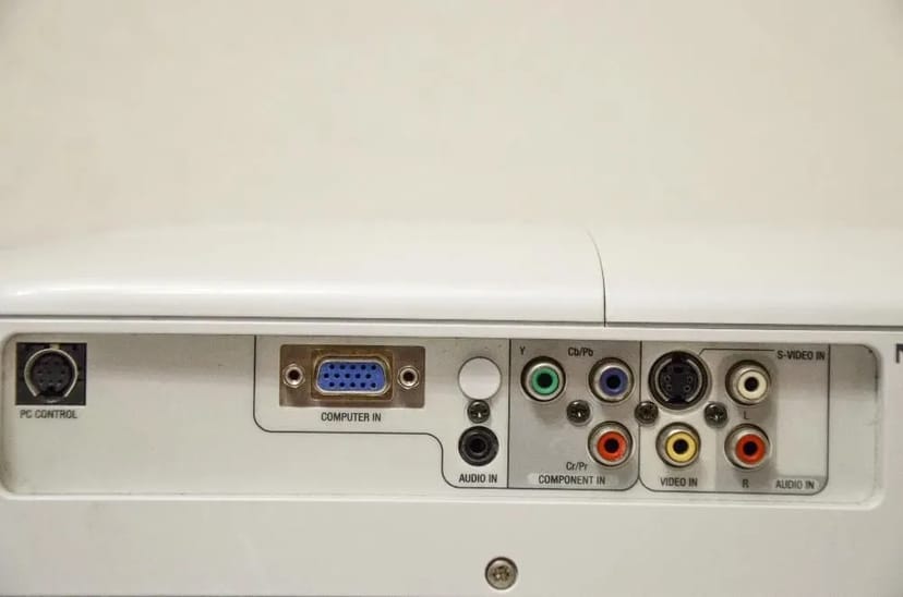 Видеопроектор NEC HT410