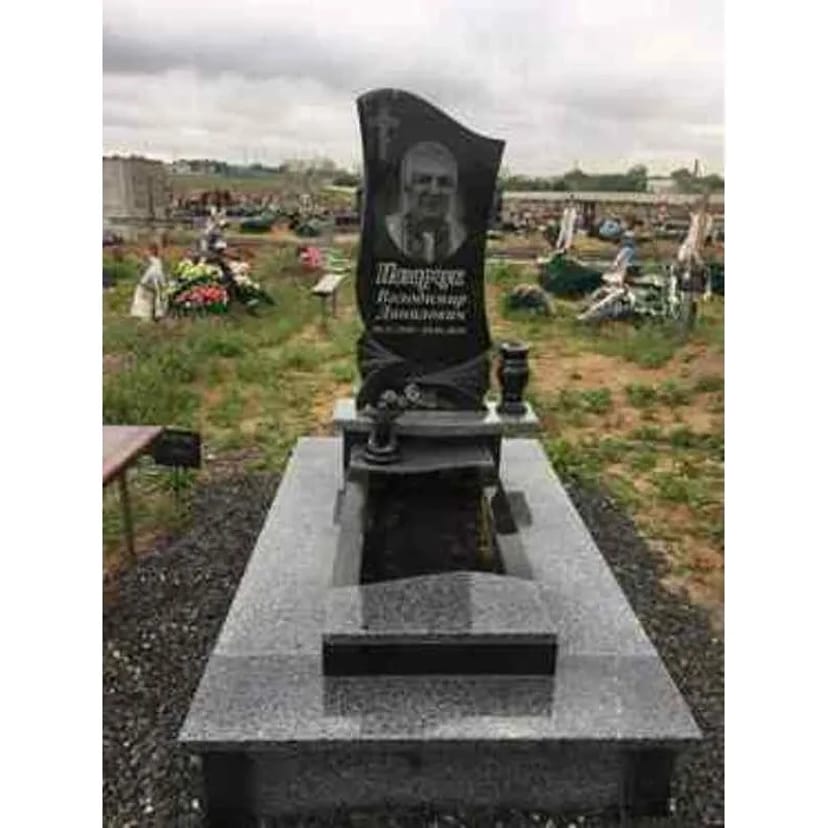 Компанія "Обеліск-ритуал"