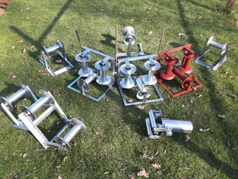 Кабельні підйомники, домкрати, ролики,кабельні козли
