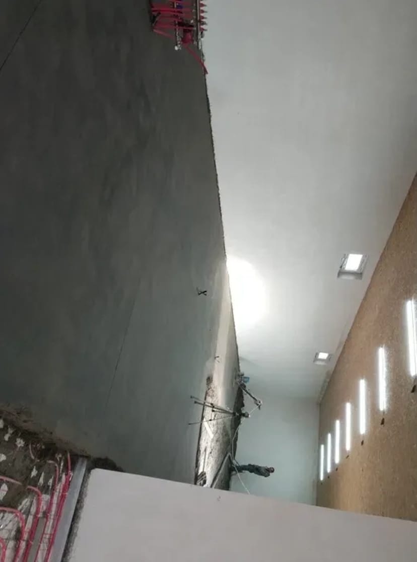 Машинная стяжка пола, выравнивание пола, полусухая стяжка, заливка пола. 200 грн/кв.м работа