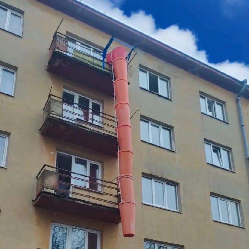 Будівельний рукав під спуск сміття