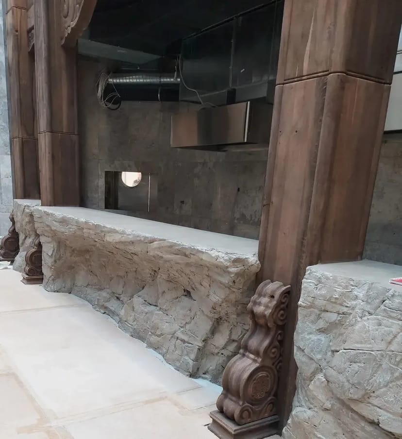 Виготовлення штучних скель, лав із художнього бетону