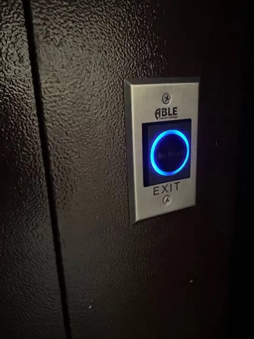 Монтаж систем відеоспостереження. Установка відеокамер. Сигналізація