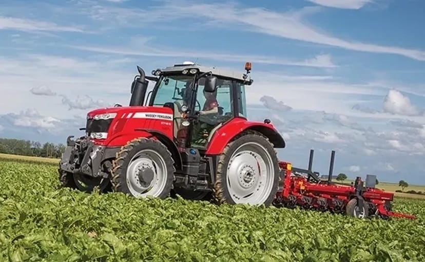 Трактор MASSEY FERGUSON - готовий до роботи!
