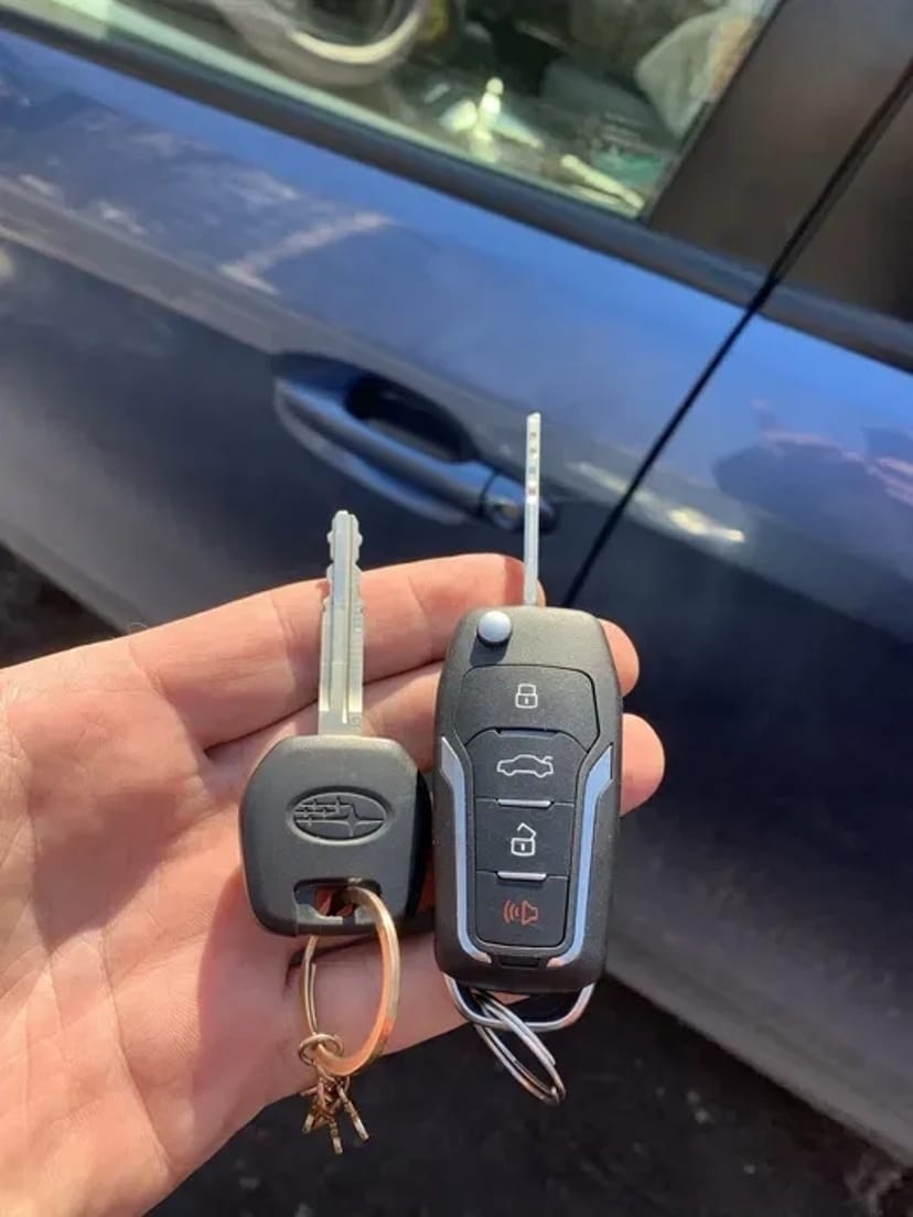 Виготовлення авто ключів, чипи, нарізка леза, аварійне відкриття