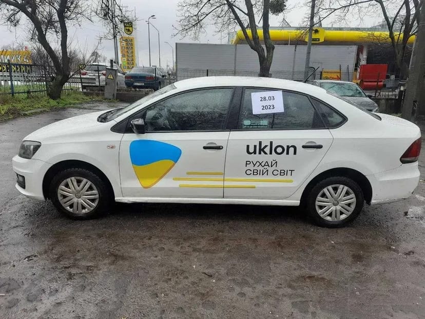 Автівки для роботи в таксі