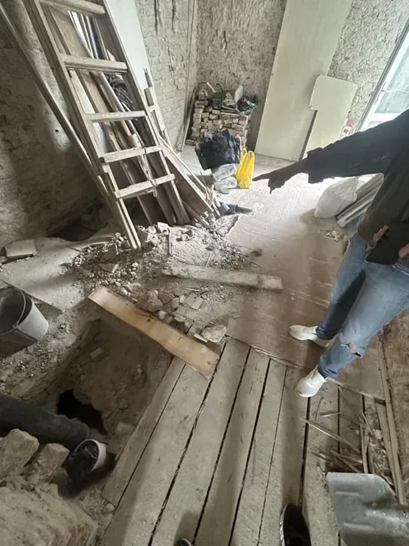 Демонтаж Будь-якої Складності та Вивіз Будівельного Сміття: Працюємо Швидко та Чисто!