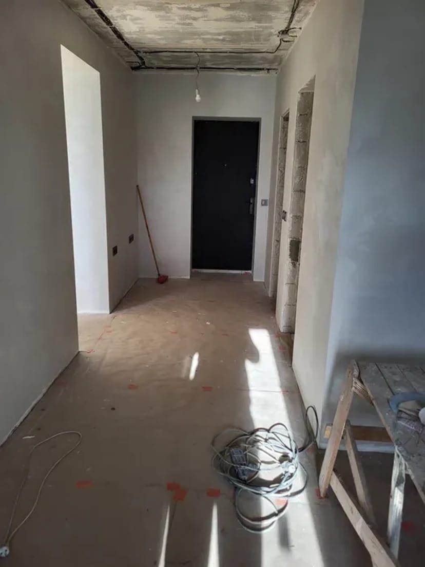 Фасадне приміщення Дніпровська набережна 13 (Березняки)