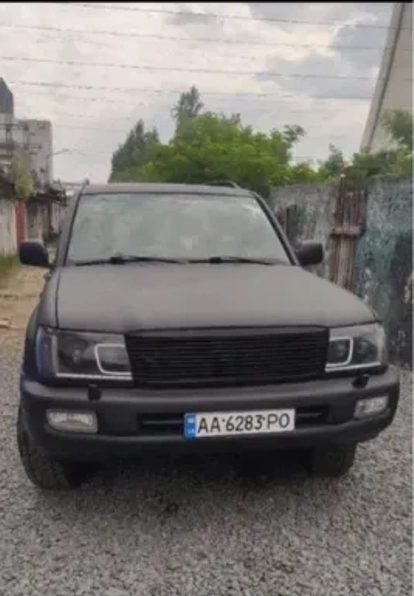 Фарбування RAPTOR: Надміцний Захист Кузова Гарантовано!