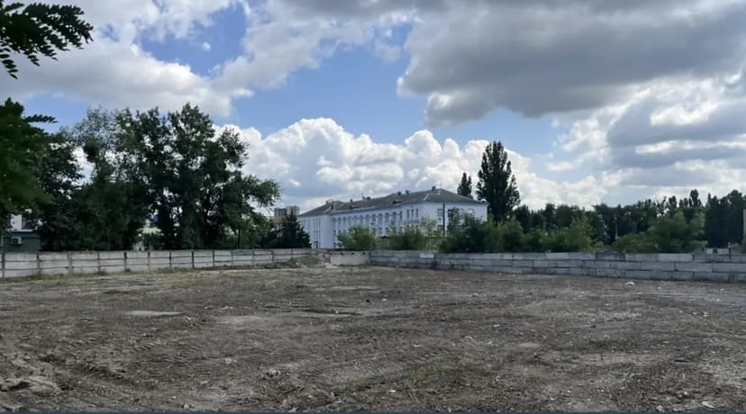 Земля комерційного призначення на вул. Будіндустрії, площа 2400 кв.м