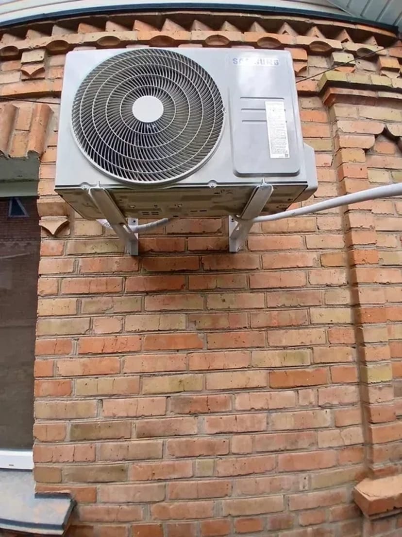 Монтаж ремонт обслуговування чистка кондиціонера