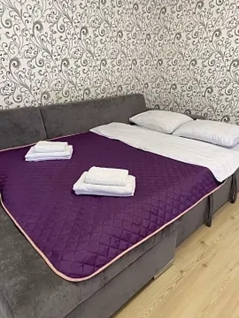 1-кімнатна квартира подобово у Ужгороді, вул. Новака, 10 — 1001507625  