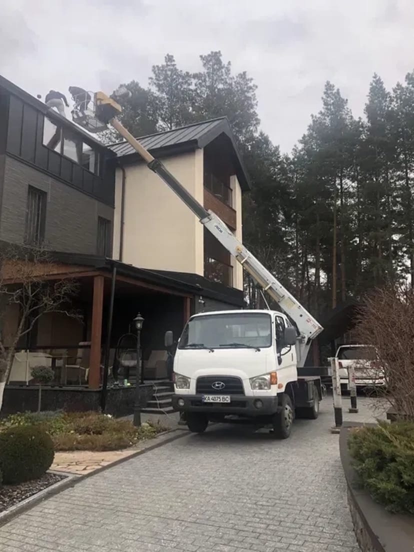 Автовишка Київ