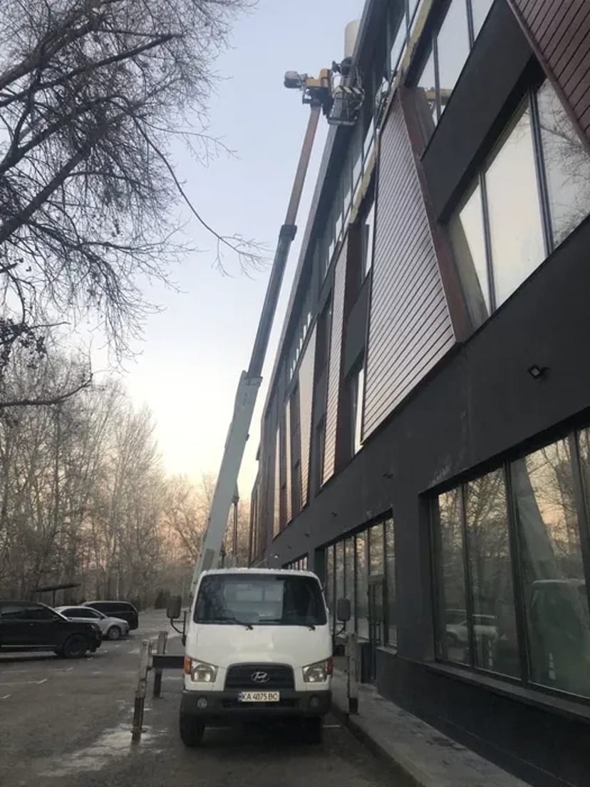 Автовишка Київ