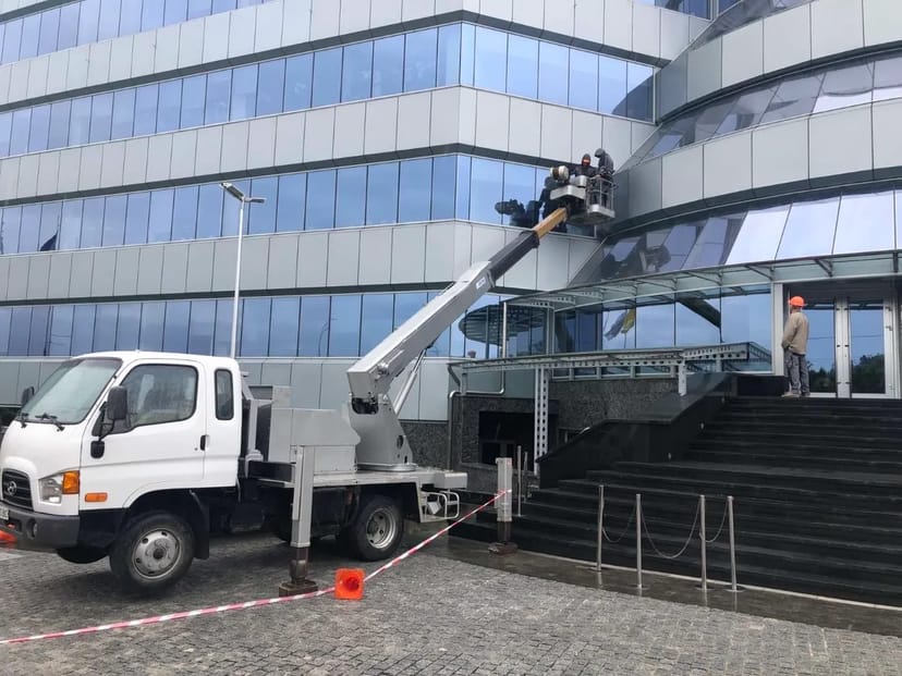 Автовишка Київ