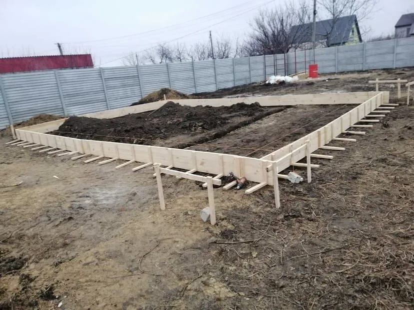 Бетонні роботи. Фундамент. Підпірні стіни. Зміцнення фундаментів