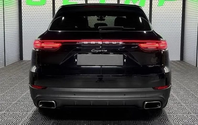 436 Porsche Cayenne NEW без водія