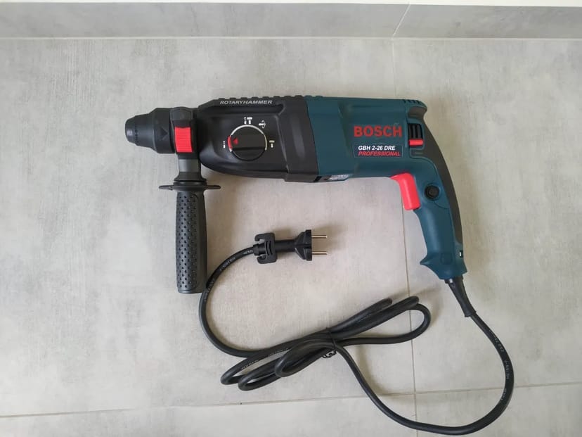 Перфоратор 800 W