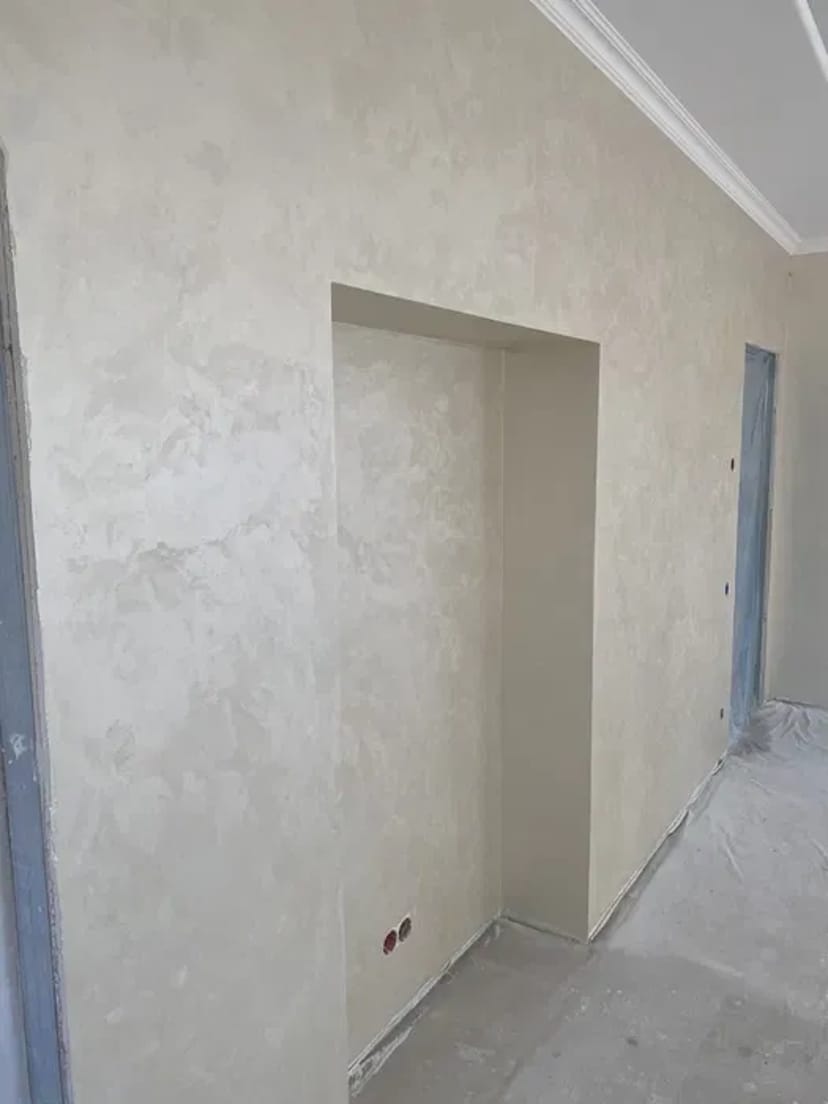 Декор. Декоративна штукатурка. Безповітряне фарбування