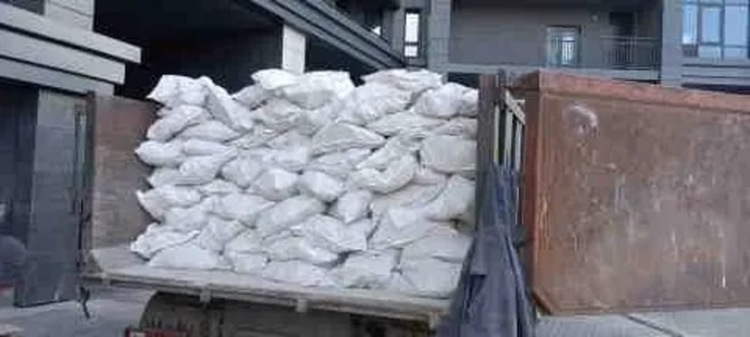 Вивіз буд. сміття Київ. Вывоз мусора Киев. Доставка пісок,щебень,грунт