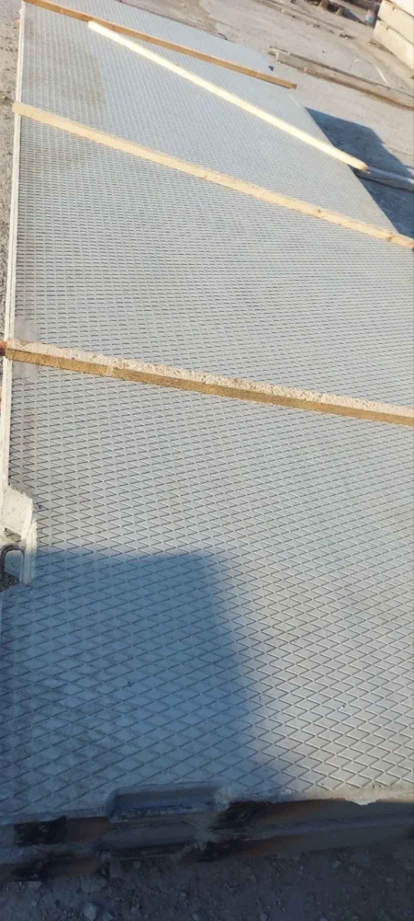 Аеродромні плити ПАГ 14 від завода-виробника BM BETON