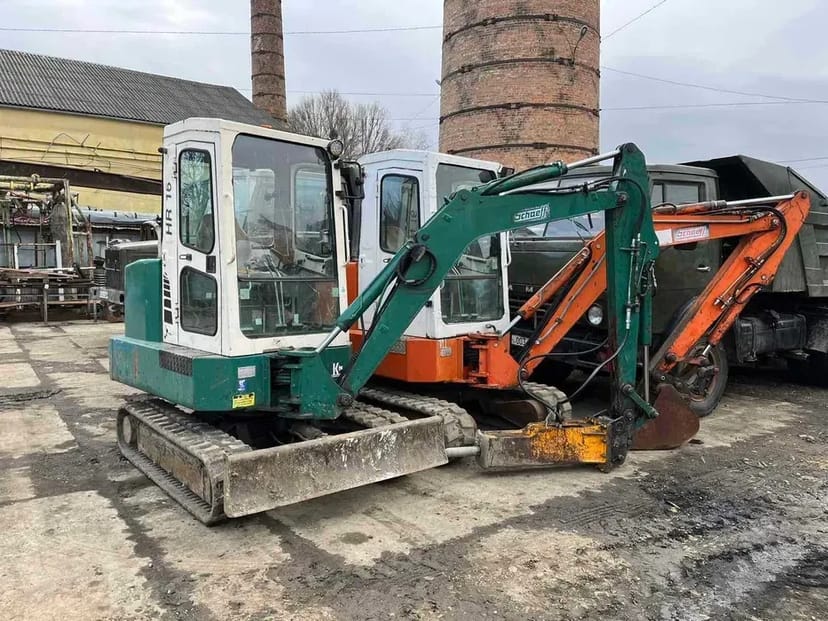  Мініекскаватор,