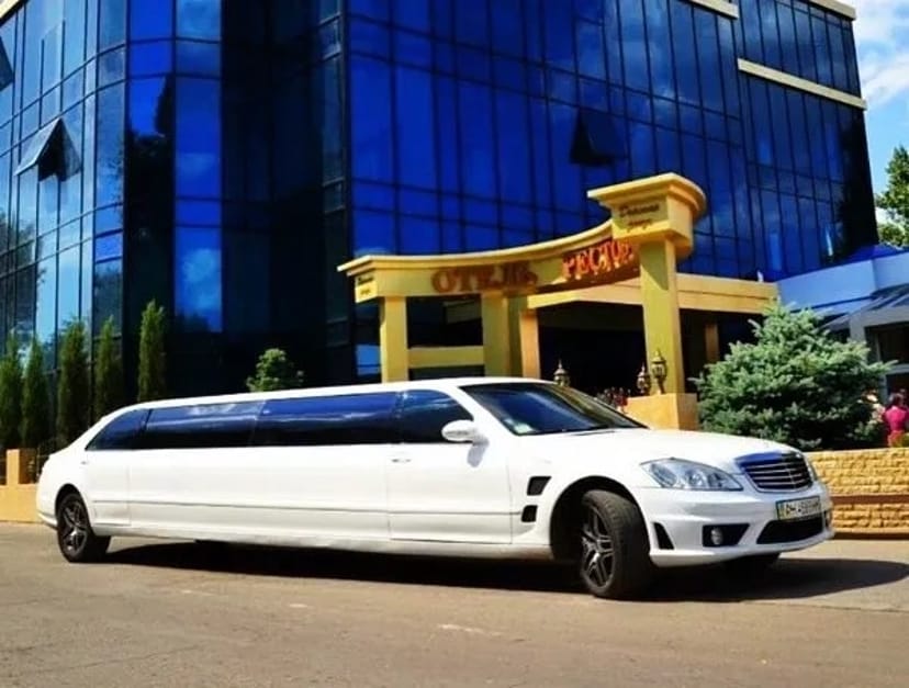 030 Лімузин на веcілля Mercedes W221 S600 білий