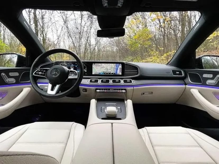 111 Mercedes Benz GLE 350D Coupe на весілля