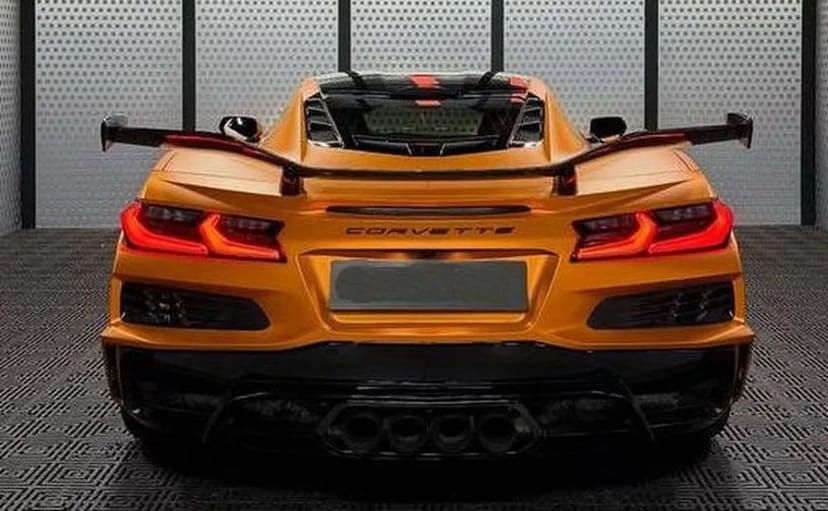 125 Спорткар на фотосесію Chevrolet Corvette Chevrolet C8 помаранчовий