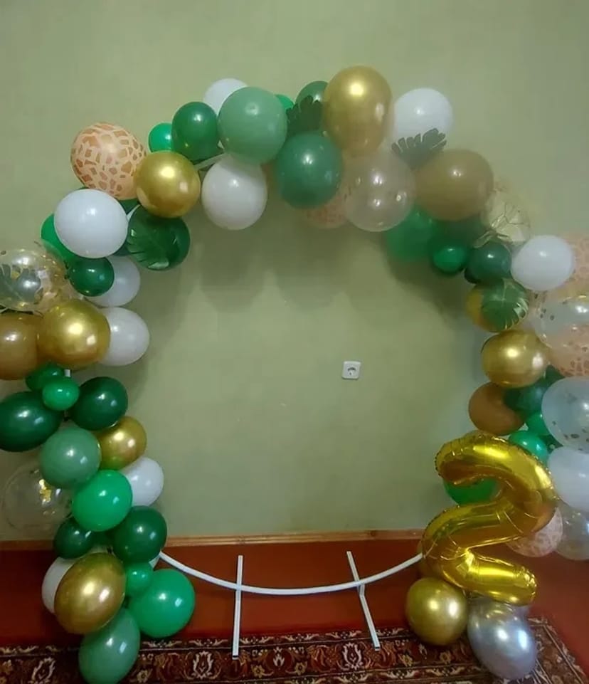 Каркас для фотозони , з банером.