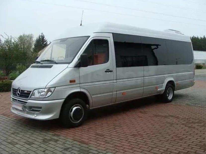 Мікроавтобус за доступною ціною, замовлення, перевезення співробітників, трансфери