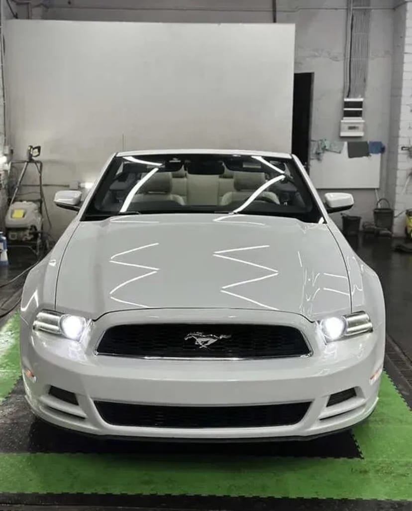 Авто з водієм Mustang для весіль та фотосесій