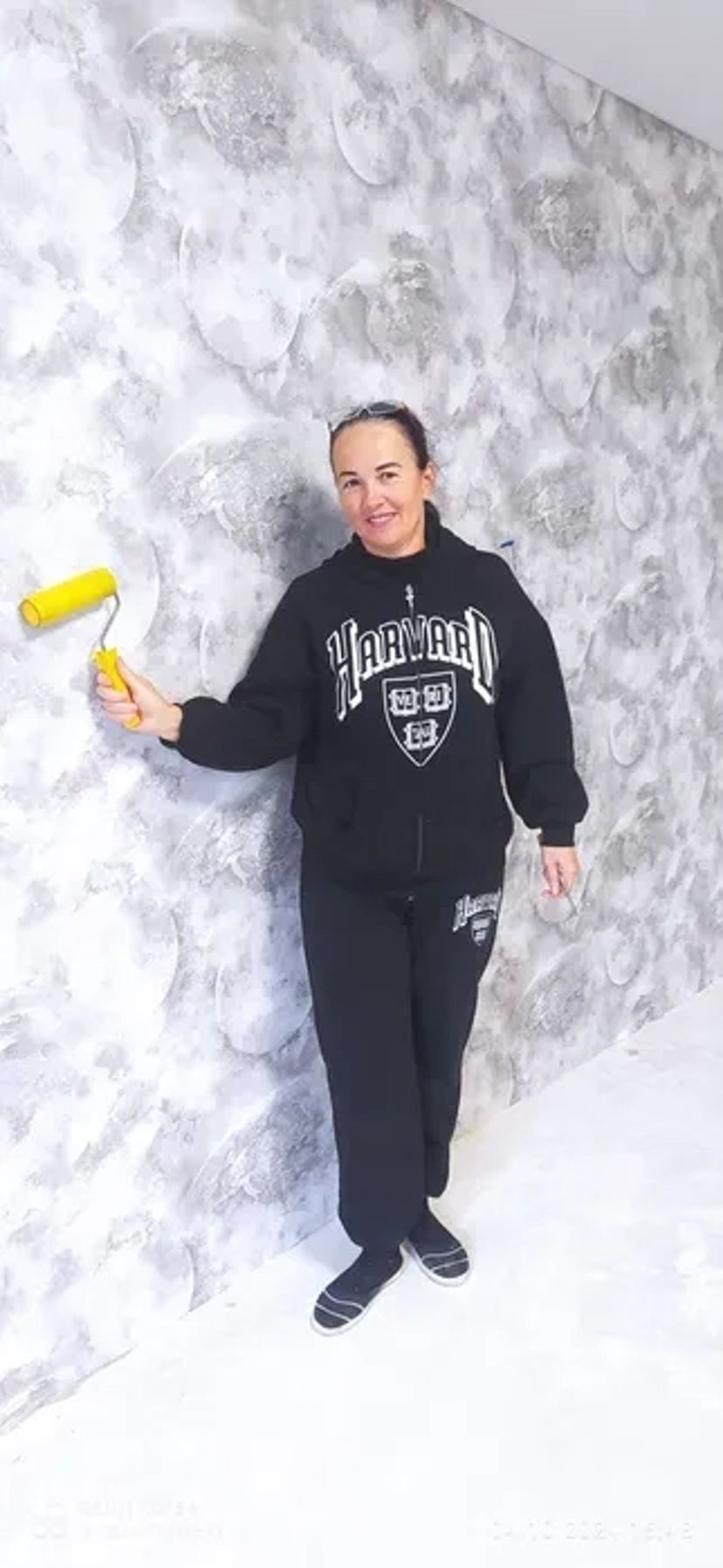 Поклейка шпалер та покраска потолків - від 120-150 грн/м²