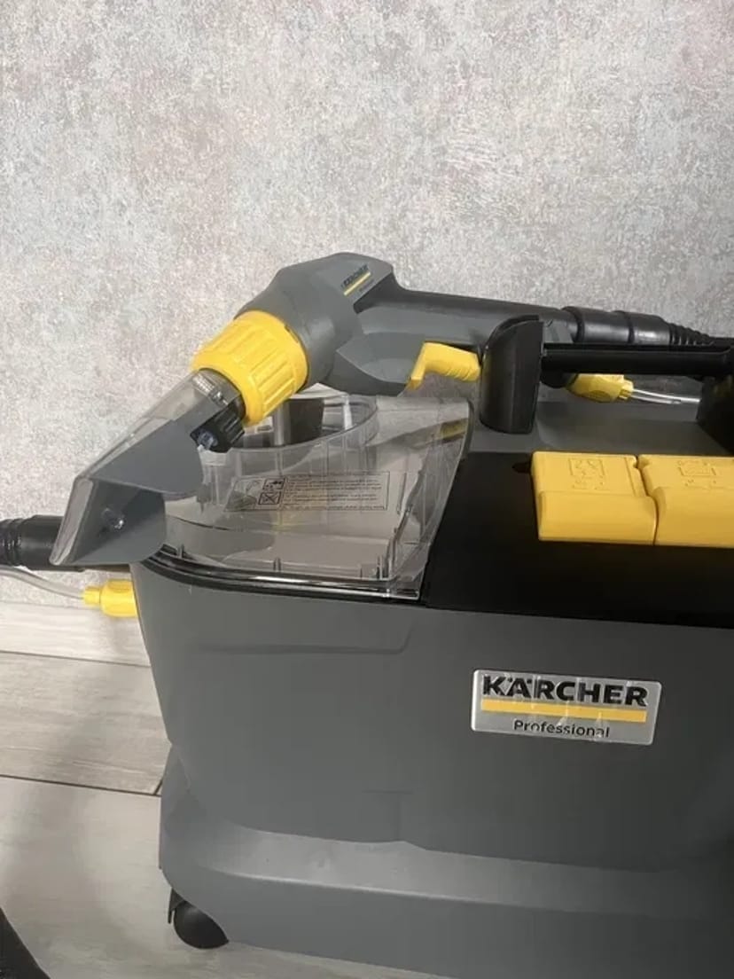 Миючий пилосос KARCHER Puzzi 10/1