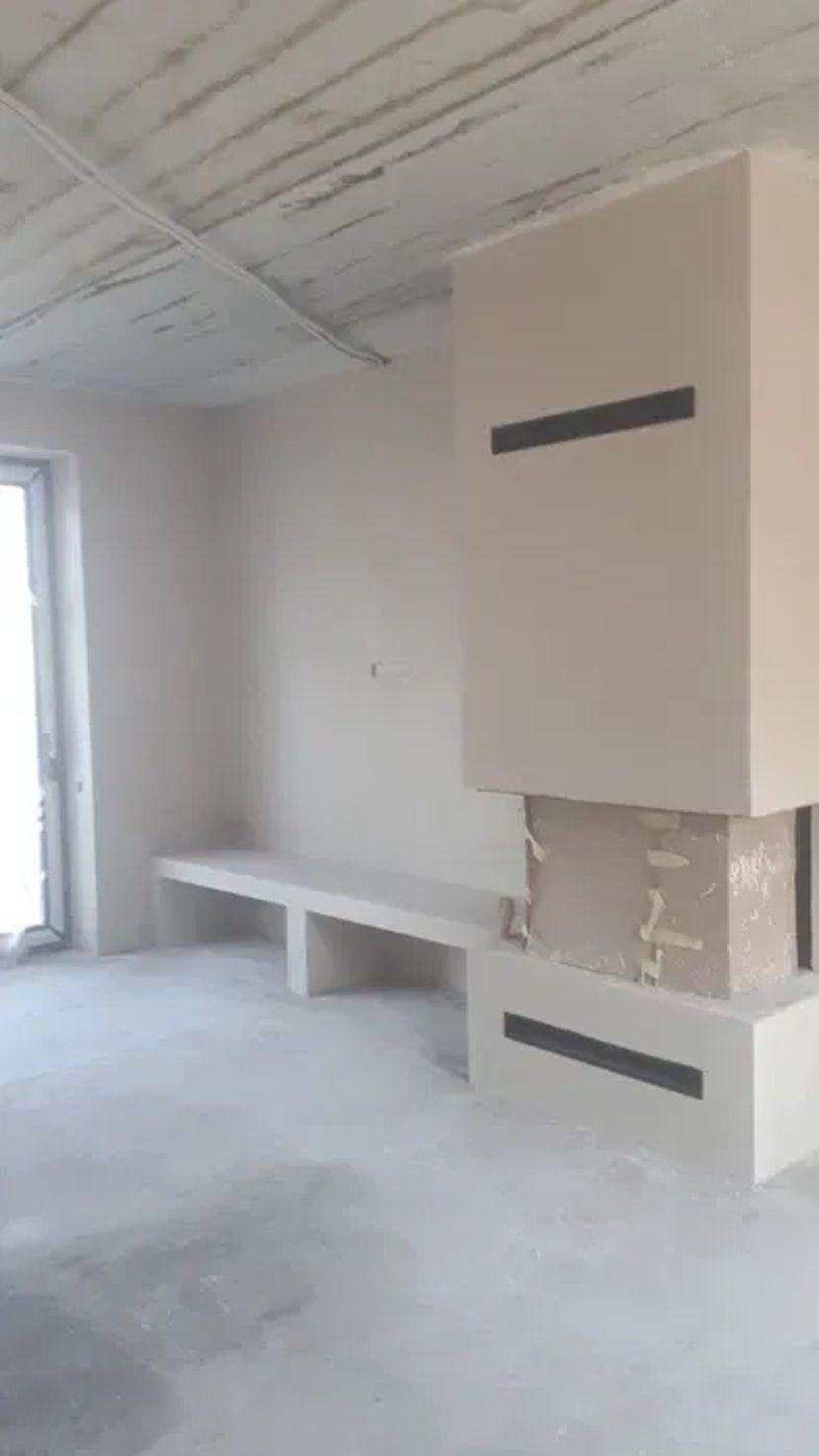 Машинна штукатурка в Харкові: ідеальні стіни під шпалери та фарбування з гарантією 10 років