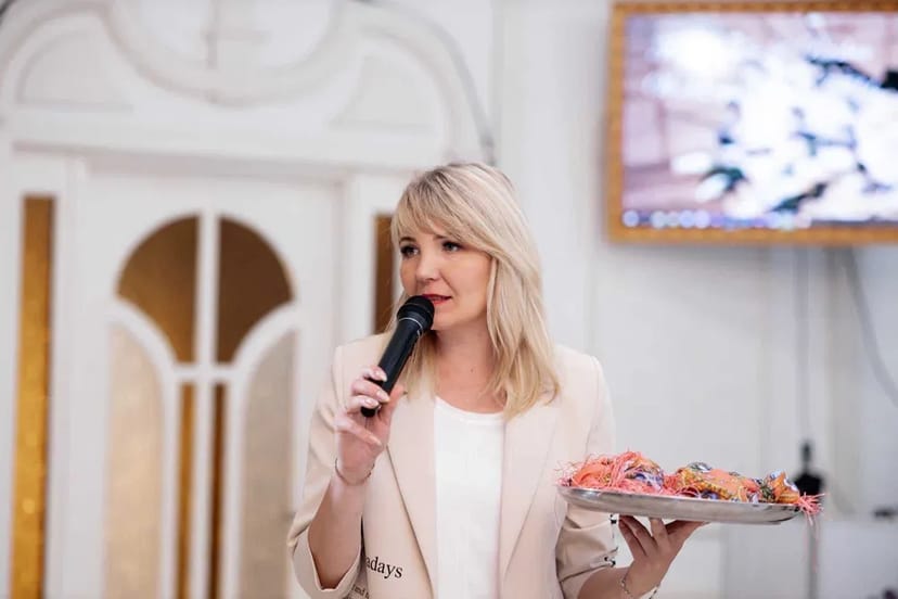 Тамада, Ведуча + Діджей. Жива музика. Свято під ключ