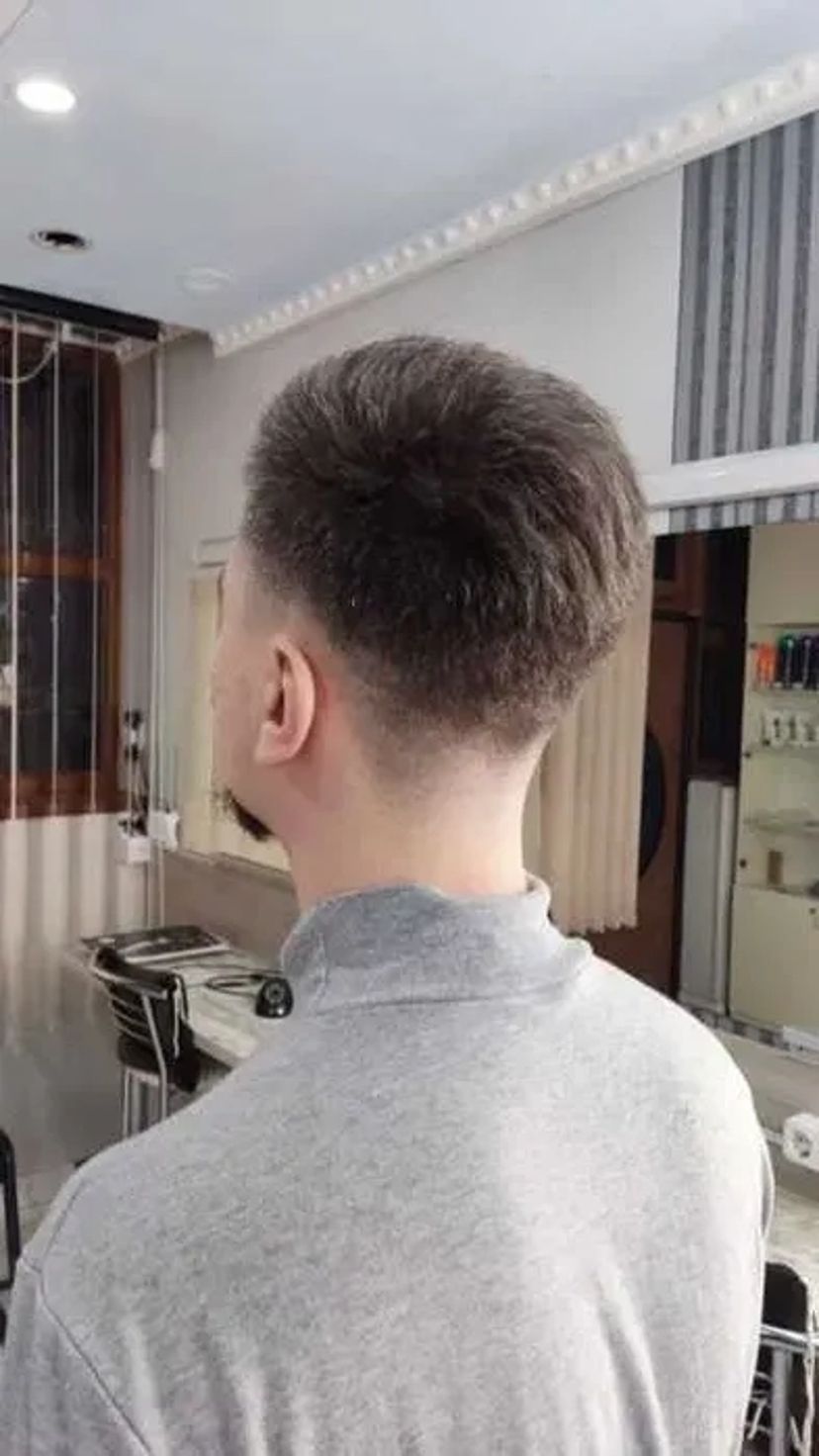 Чоловічі стрижки модельні та класичні на Одещині (Харків)