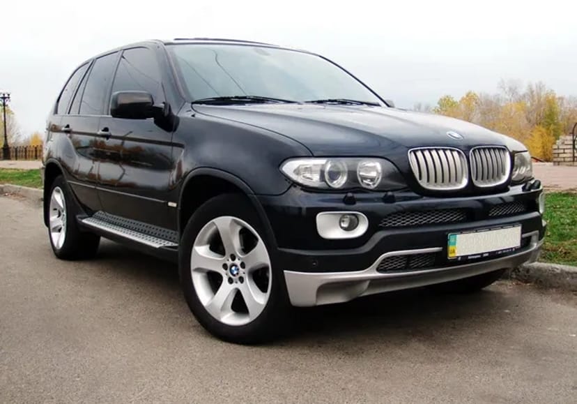 252 Позашляховик на весілля BMW X5 з водієм