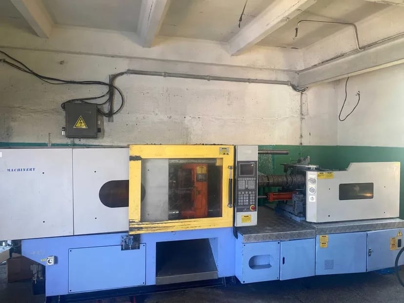 Лиття пластику під тиском, полікарбонат, ПВХ та інші види полімерів