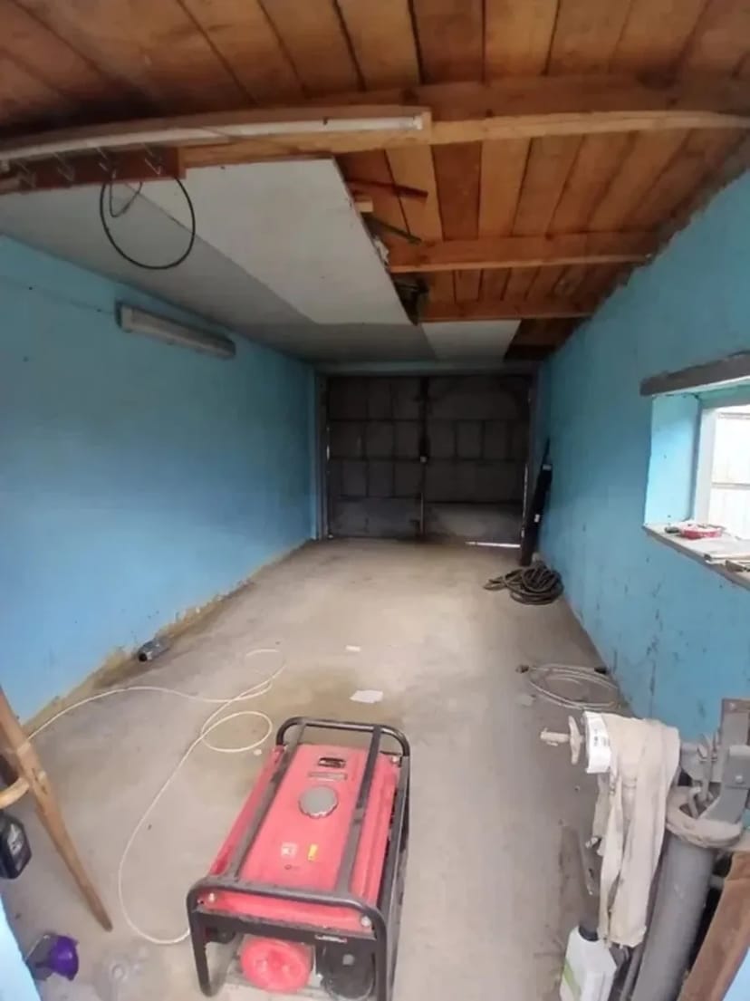 Цегляний гараж 6×3,5 м у зручному місці