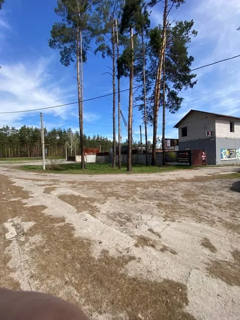 Майданчик. Земельна ділянка під автоплощадку, автомайданчик