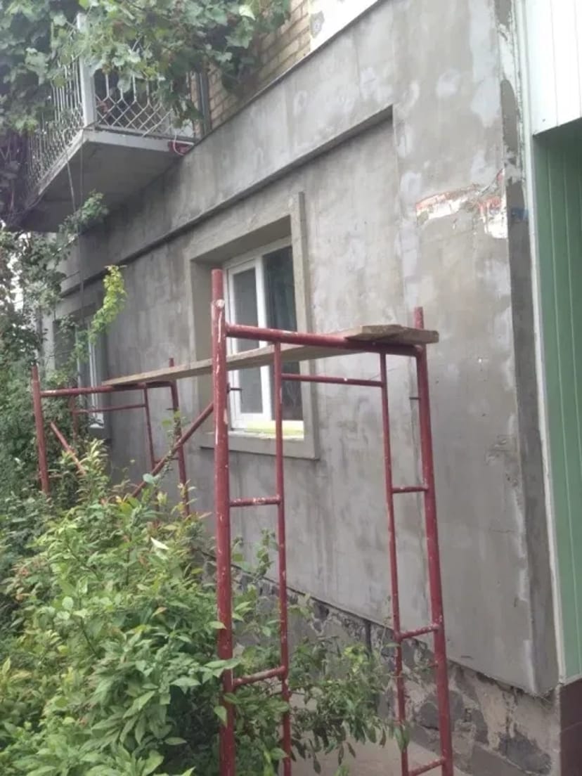 Будівельні ліси та тури