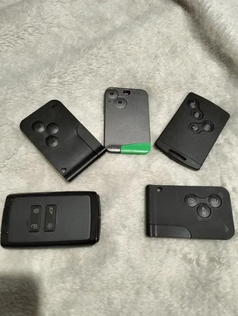 Автоключі, пульти Ц.З,ключі-рибки,смартключі ремонт, прошивка, пультів