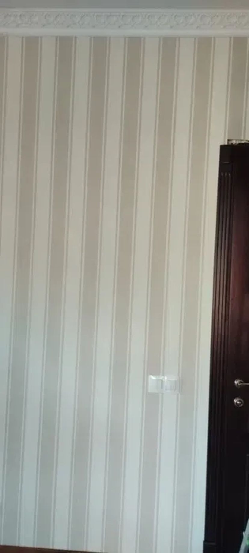 Поклейка шпалер від 80 грн кв. м. , малярні роботи