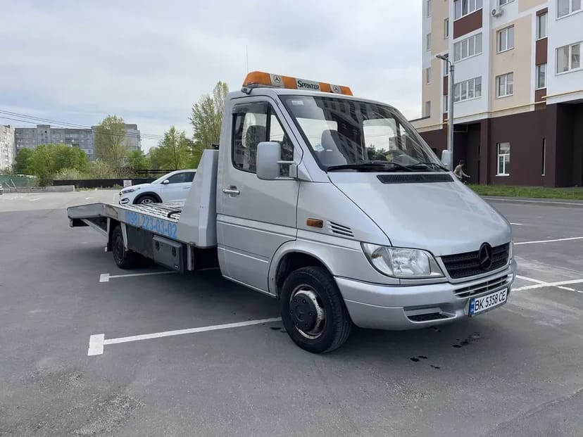 Евакуатор Київ, область, Україна. Евакуатор недорого