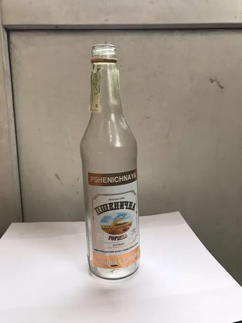 Закуповуємо склотару, склобій , макулатуру , плівку та іншу сировину