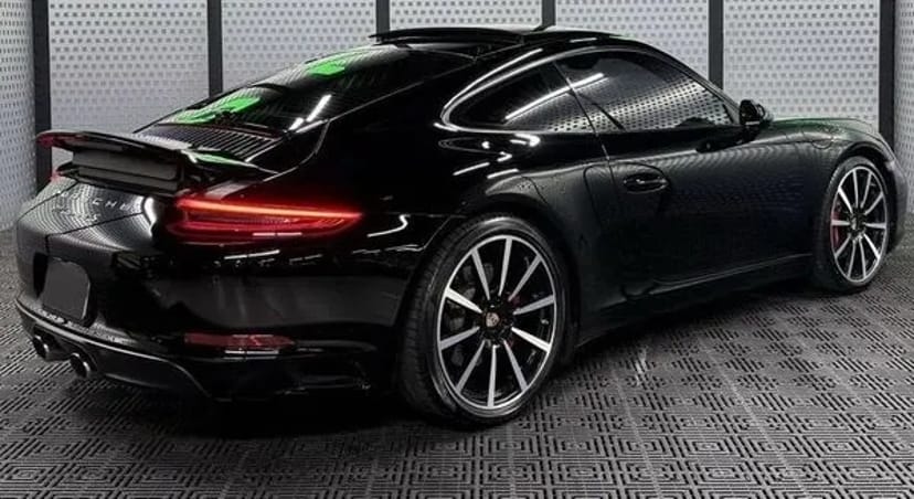 435 Porsche 911 S без водія в Києві (чорний)