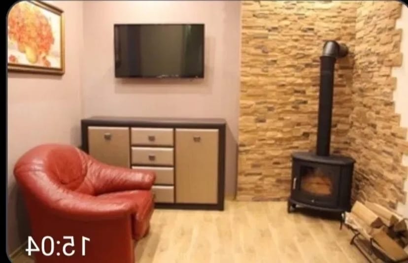 Монтаж камінів з водяним контуром