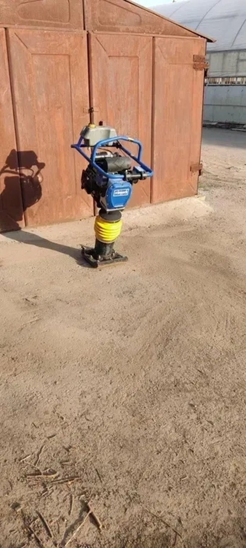 Вібронога/Трамбовка