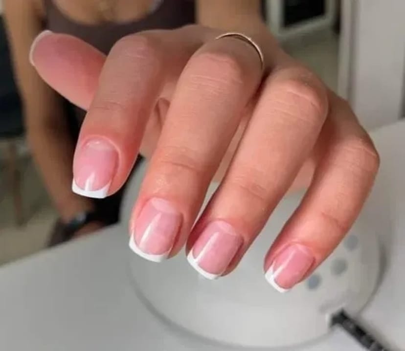 Наращивание ногтей быстро,качественно и не дорого 400 грн.